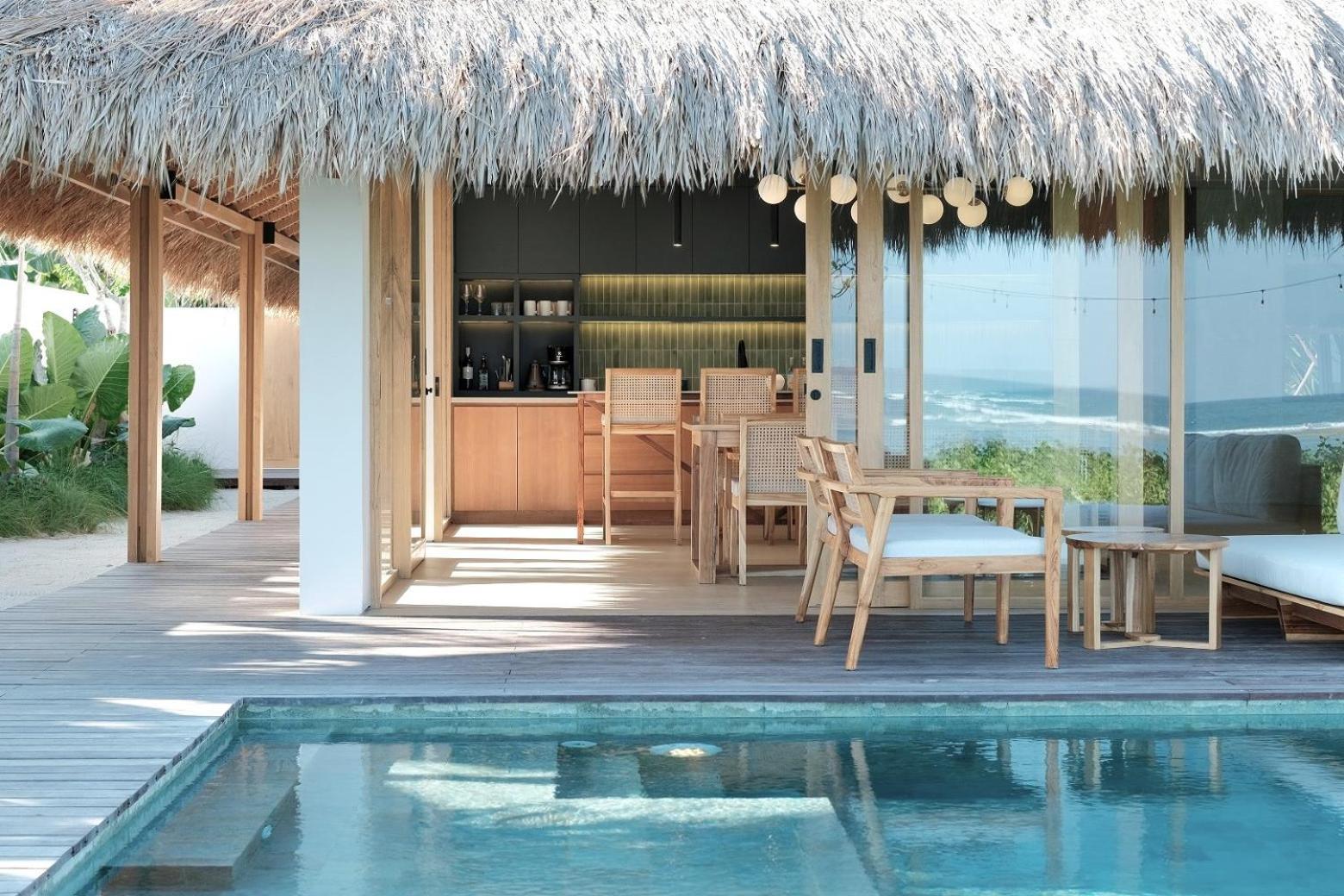 Amber Lombok Beach Resort 셀롱 벨라낙 외부 사진