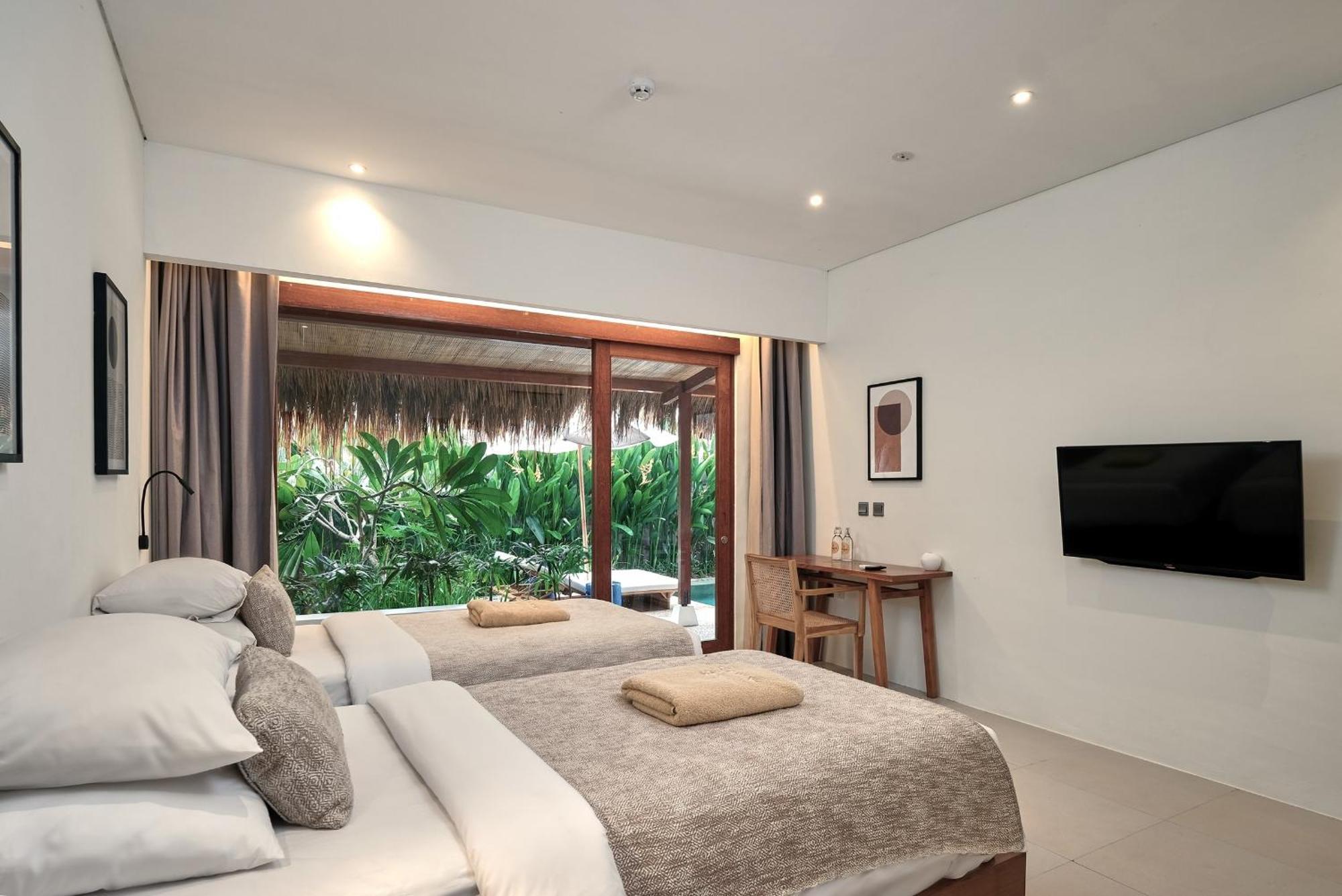 Amber Lombok Beach Resort 셀롱 벨라낙 외부 사진