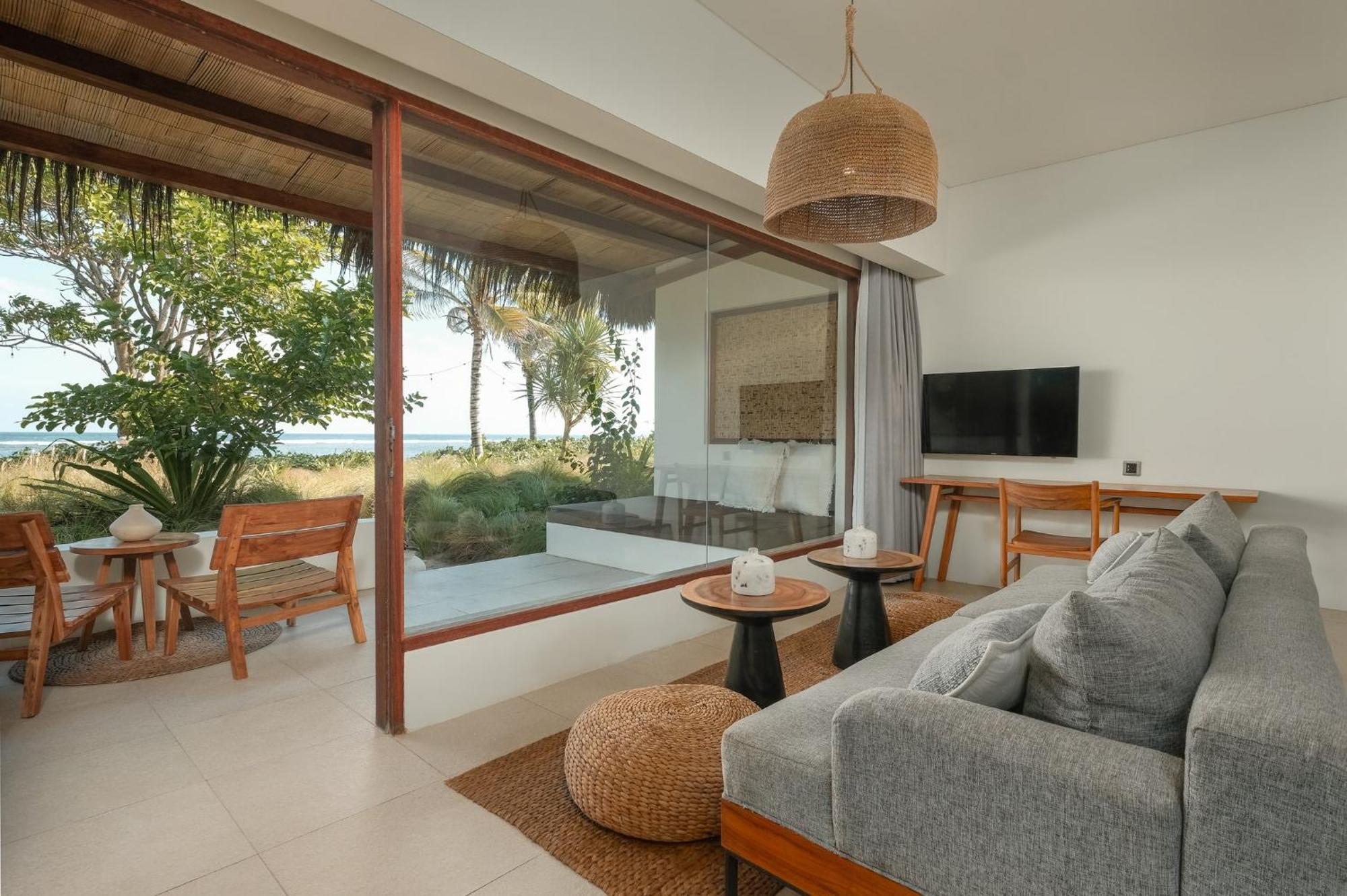 Amber Lombok Beach Resort 셀롱 벨라낙 외부 사진