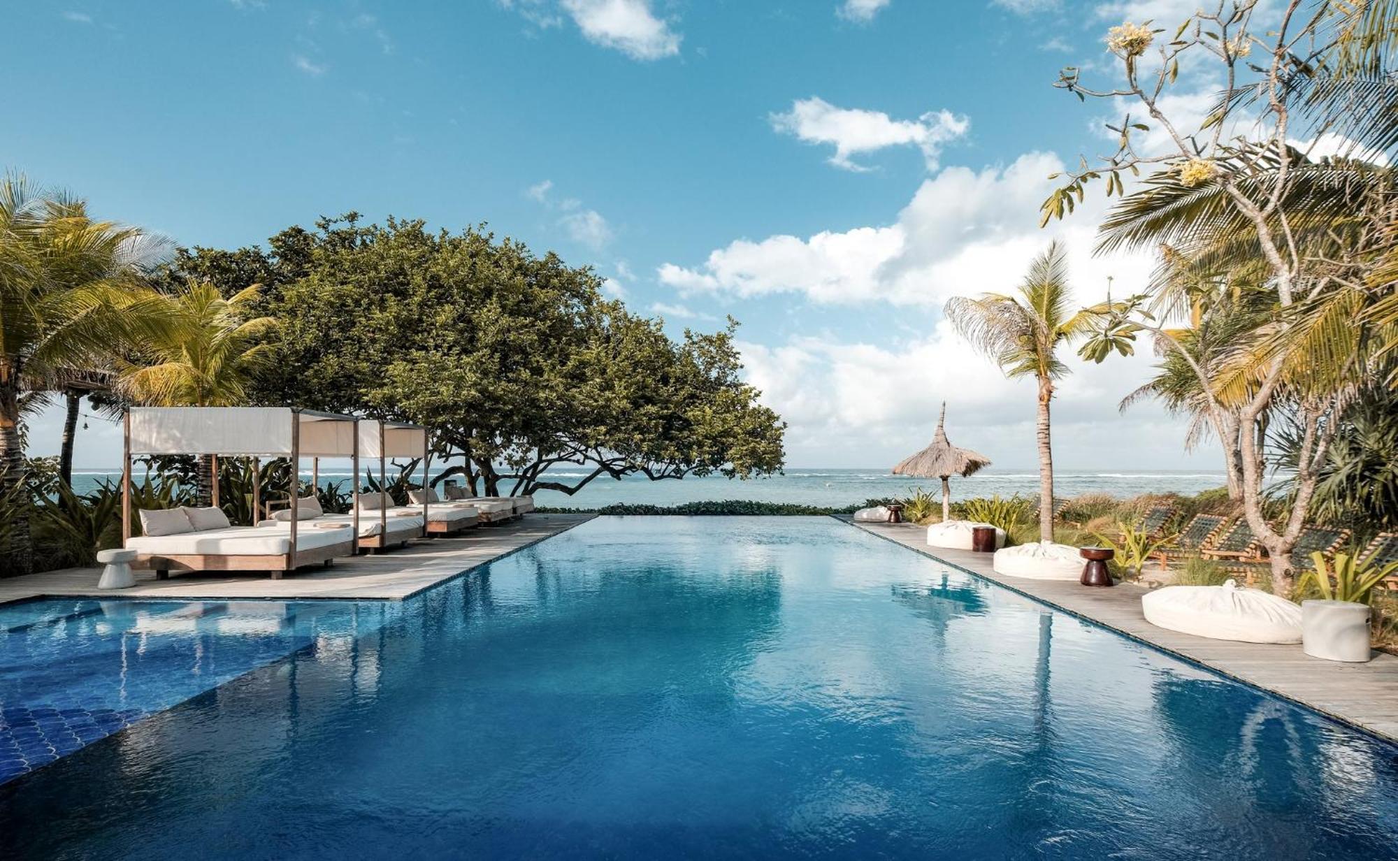 Amber Lombok Beach Resort 셀롱 벨라낙 외부 사진